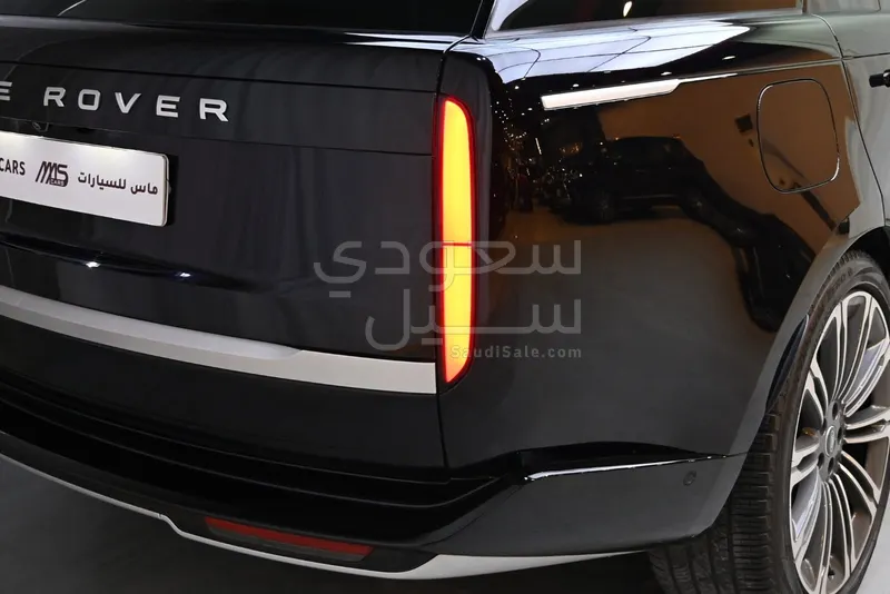 2024 لاند روفر رينج روفر فوج اوتوبيوغرافي