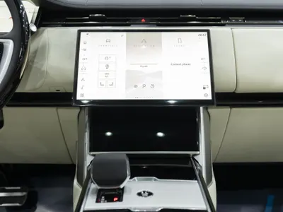 2026 لاند روفر رينج روفر اتش اس اي