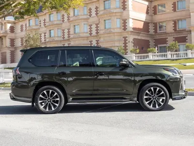 2017 لكزس إل إكس 570 بلاك اديشن