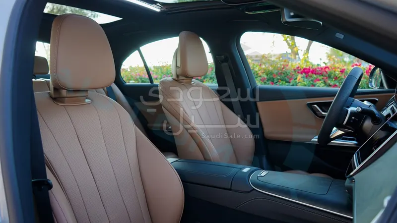 2025 مرسيدس - بنز إي 200 أي إم جي