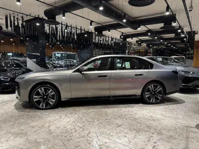 2026 بي ام دبليو الفئة السابعة 740أي