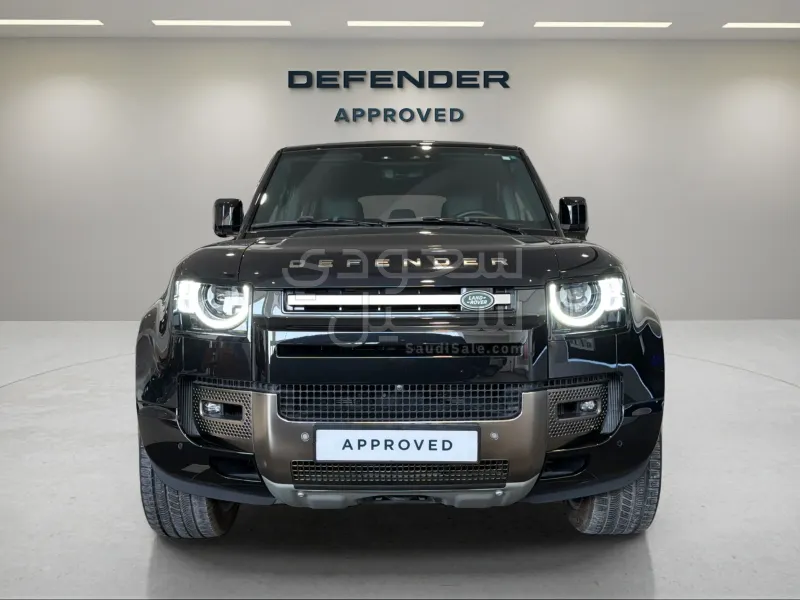2024 لاند روفر ديفيندر اكس 110