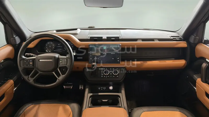 2024 لاند روفر ديفيندر اكس 110