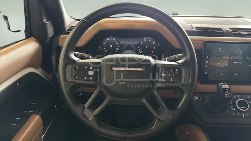2025 لاند روفر ديفيندر 130 اكس