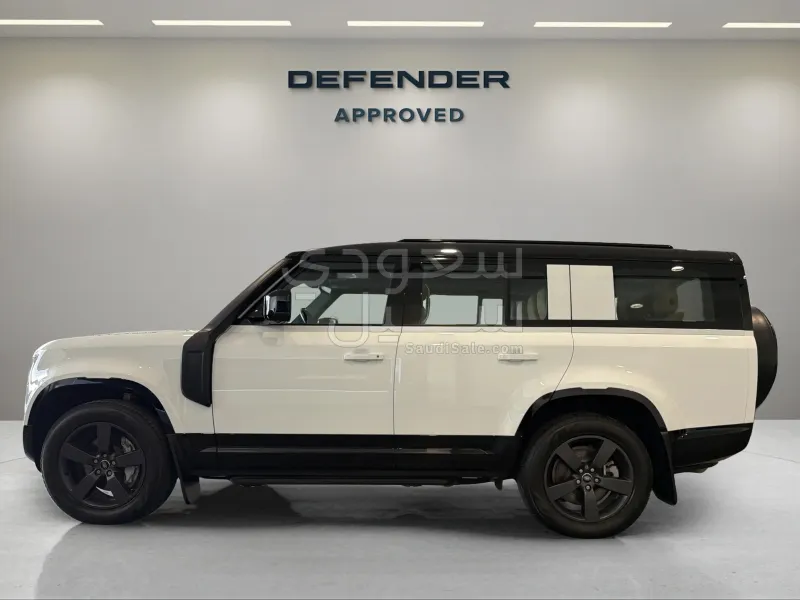 2025 لاند روفر ديفيندر 130 اكس