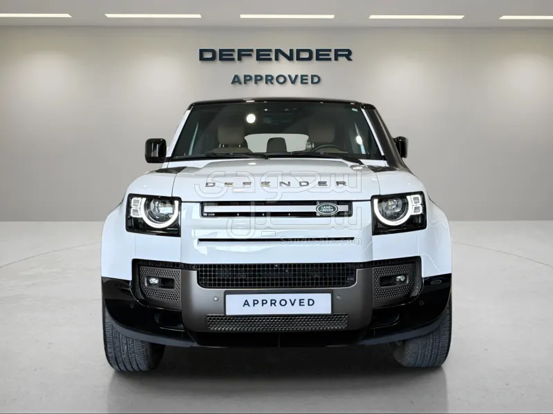 2025 لاند روفر ديفيندر 130 اكس