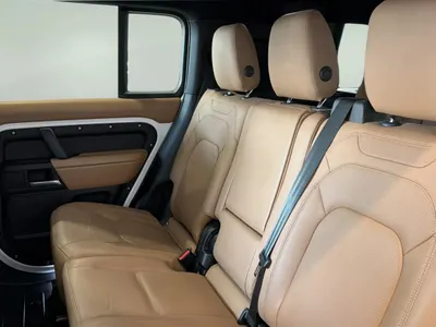 2025 لاند روفر ديفيندر 130 اكس