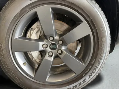 2025 لاند روفر ديفيندر 130 اكس