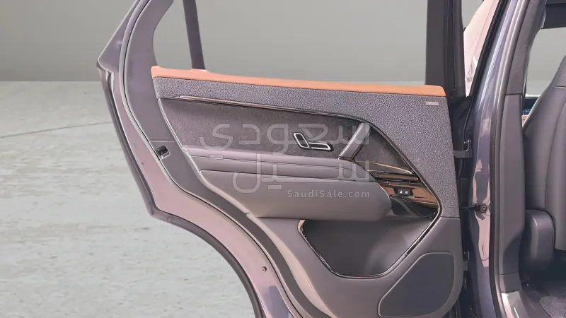 2024 لاند روفر رينج روفر سبورت اوتوبيوجرافي