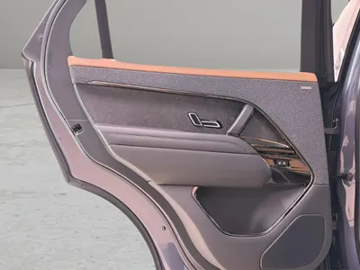 2024 لاند روفر رينج روفر سبورت اوتوبيوجرافي