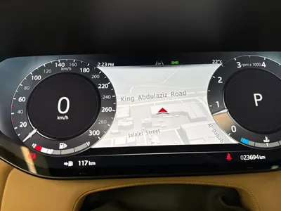 2024 لاند روفر رينج روفر سبورت اوتوبيوجرافي