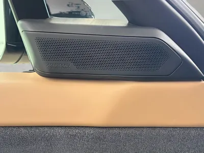 2024 لاند روفر رينج روفر سبورت اوتوبيوجرافي