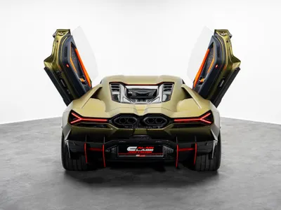 2025 Lamborghini Revuelto