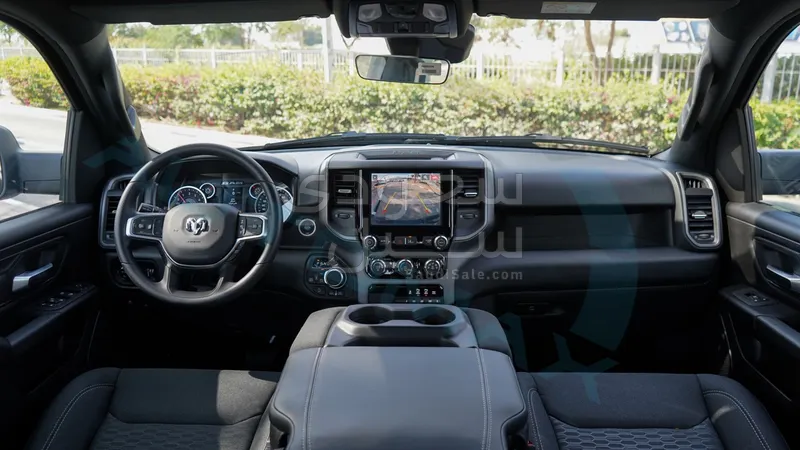 2025 دودج رام 1500 بيج هورن