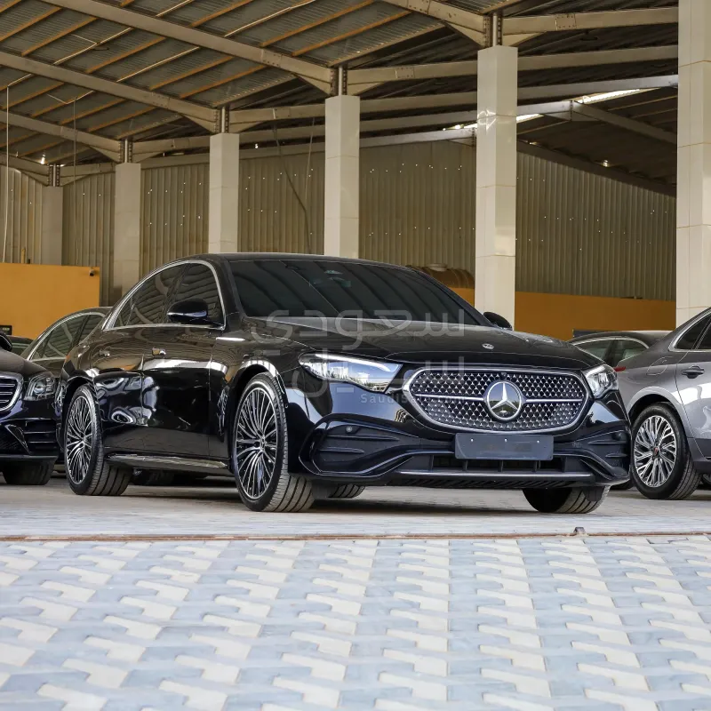 2025 مرسيدس - بنز إي 200
