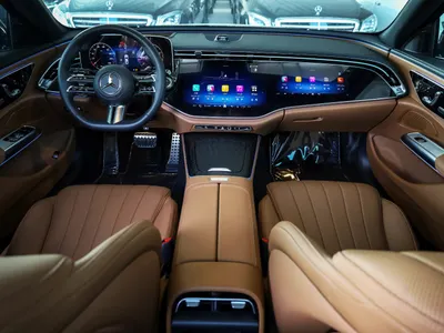 2025 مرسيدس - بنز إي 200