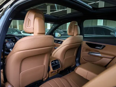 2025 مرسيدس - بنز إي 200