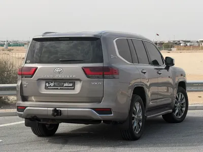 2022 تويوتا لاند كروزر في اكس ار