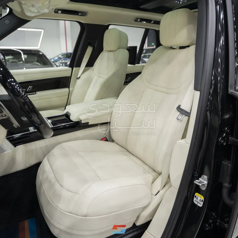 2026 Land Rover Range Rover HSE