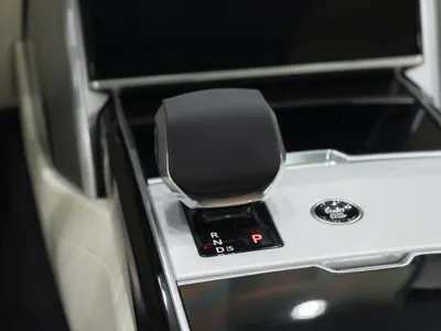 2026 Land Rover Range Rover HSE