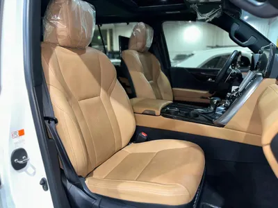 2024 لكزس إل إكس 600