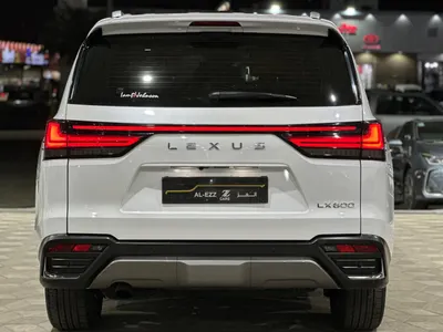 2024 لكزس إل إكس 600