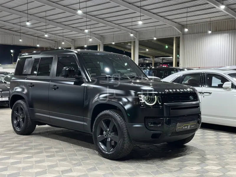 2024 لاند روفر ديفيندر اس اي