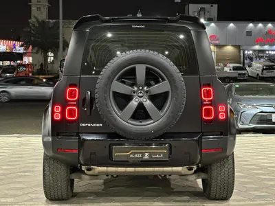 2024 لاند روفر ديفيندر اس اي