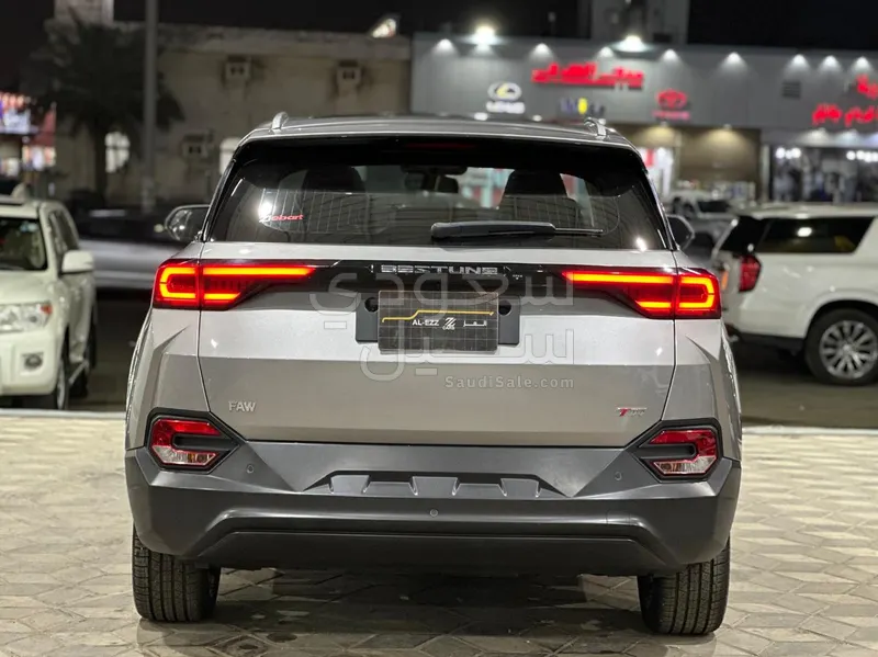 2025 فاو بيستون تي 77