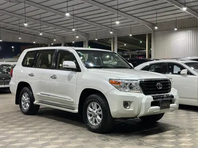 2014 تويوتا لاند كروزر جي اكس ار