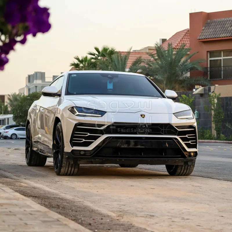 2021 لمبرجيني اوروس