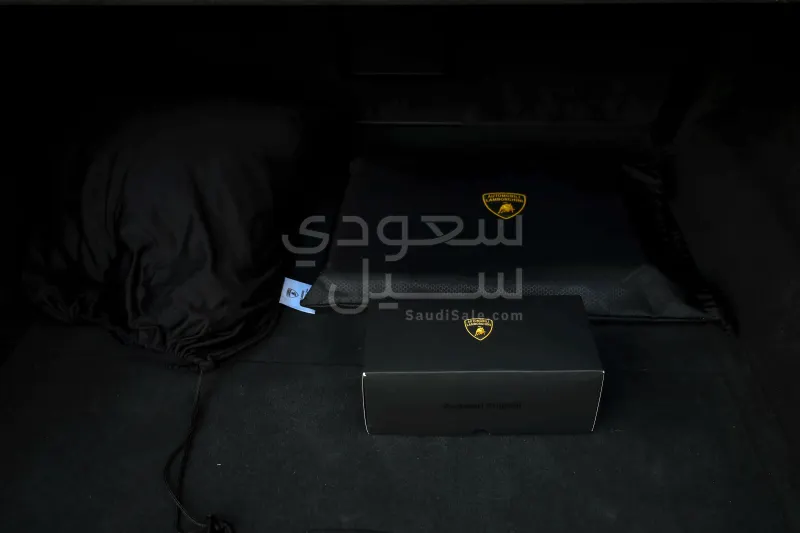 2021 لمبرجيني اوروس