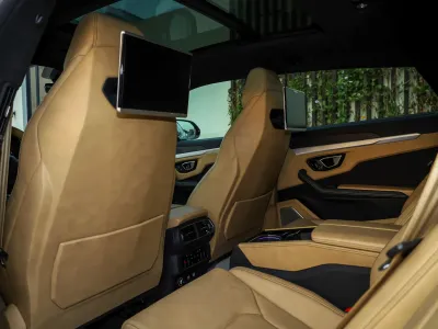 2021 لمبرجيني اوروس