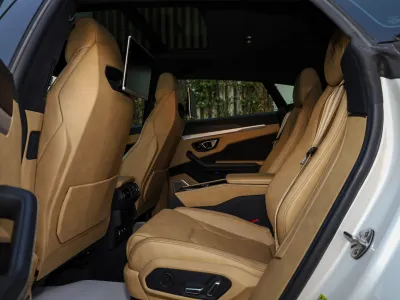 2021 لمبرجيني اوروس