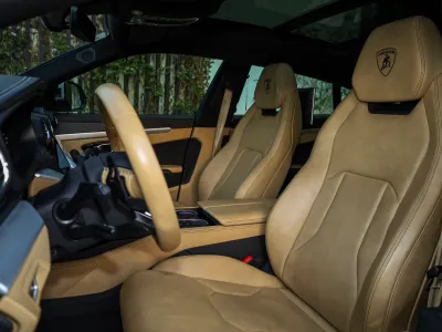 2021 لمبرجيني اوروس