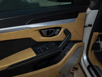 2021 لمبرجيني اوروس