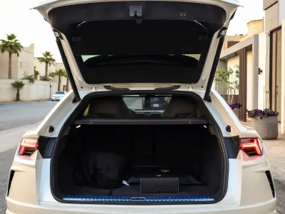 2021 لمبرجيني اوروس