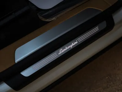 2021 لمبرجيني اوروس