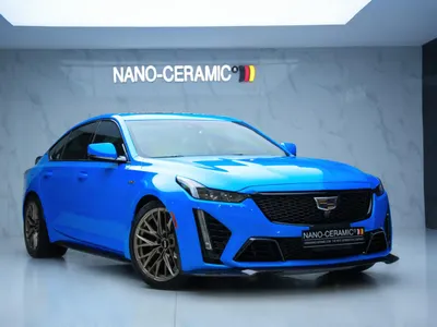 2022 كاديلاك سي تي 5 في بلاك وينج