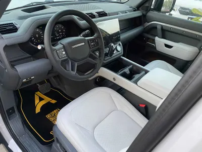 2026 لاند روفر ديفيندر اتش اس اي