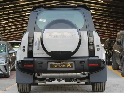 2026 لاند روفر ديفيندر اتش اس اي