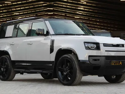 2026 لاند روفر ديفيندر اتش اس اي