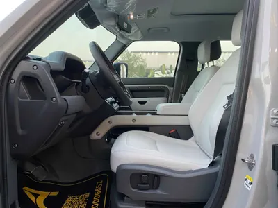 2026 لاند روفر ديفيندر اتش اس اي