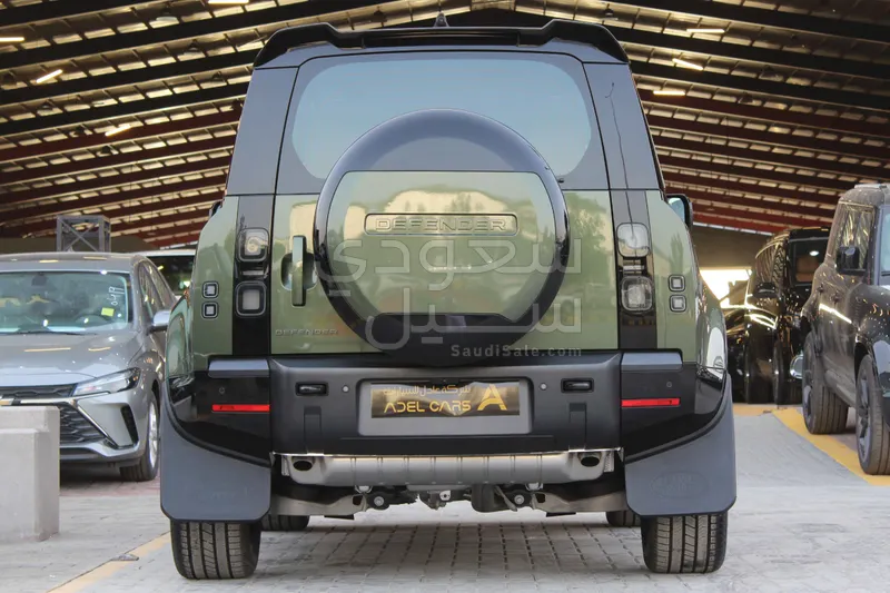 2026 لاند روفر ديفيندر اكس داينمك