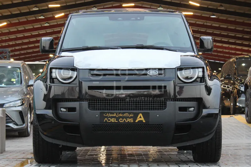 2026 لاند روفر ديفيندر اتش اس اي