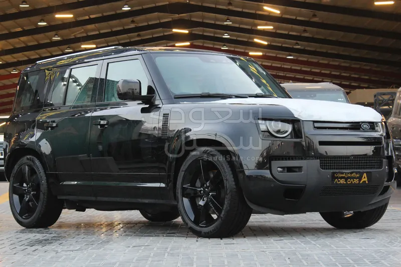 2026 لاند روفر ديفيندر اتش اس اي