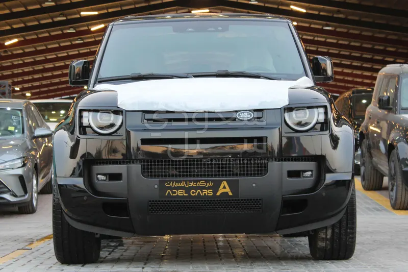 2026 لاند روفر ديفيندر اتش اس اي