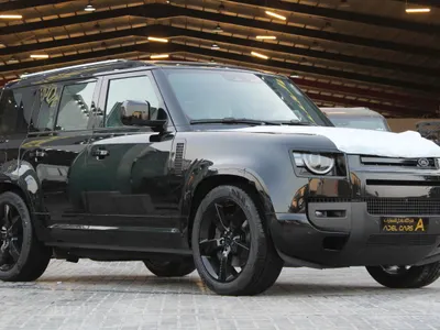 2026 لاند روفر ديفيندر اتش اس اي