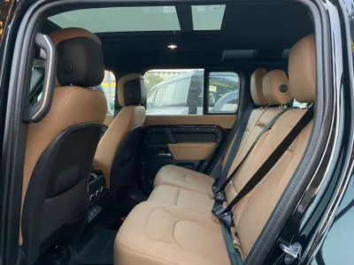 2026 لاند روفر ديفيندر اتش اس اي