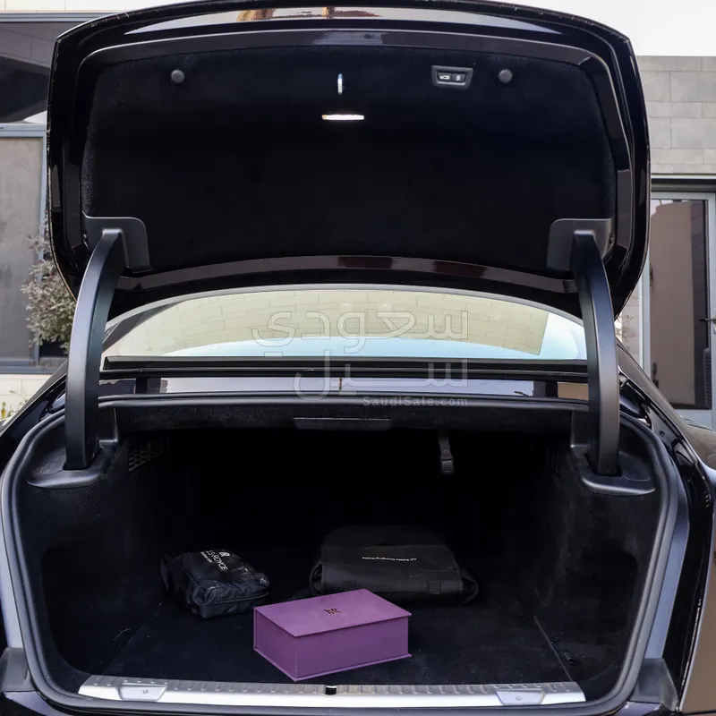 2025 رولز رويس سبيكتر